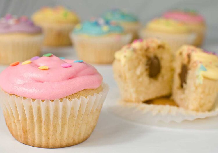 cupcakes with chocolate egg stuffing