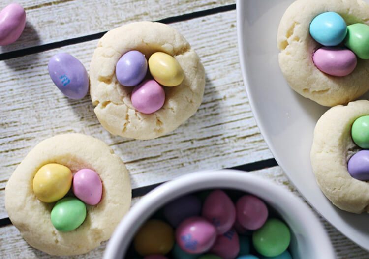 sugar cookies with Easter candy